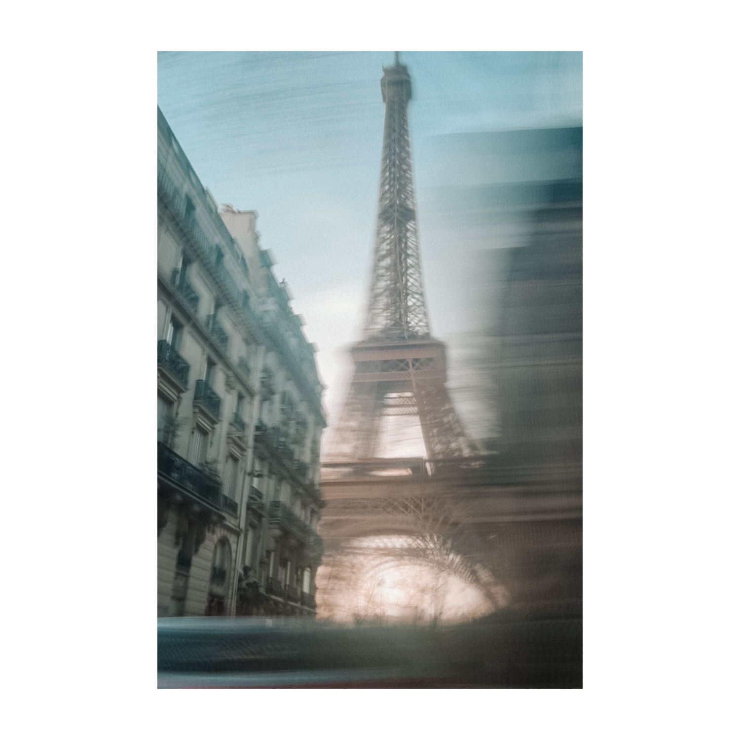 PASSING PARIS